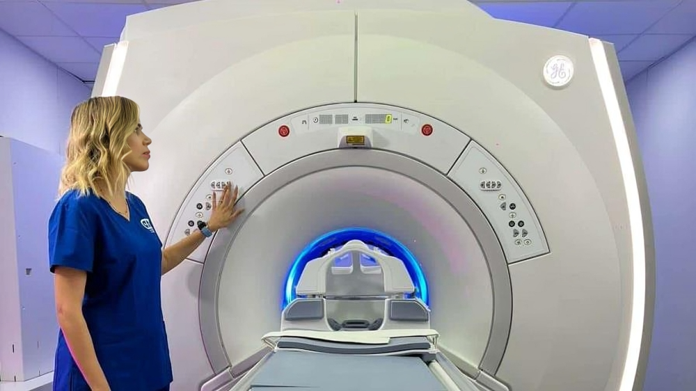 Clínica Abreu incorpora Inteligencia Artificial en su nuevo equipo de resonancia magnética 3 Tesla
