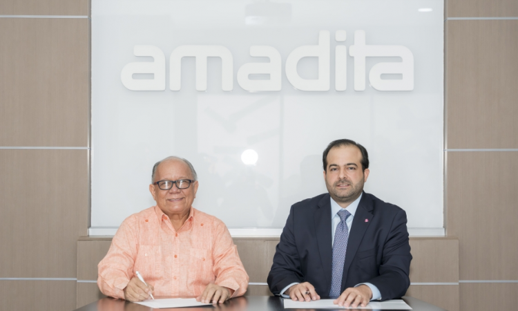 Amadita y el Hemocentro Nacional firman acuerdo para fortalecer donación de sangre en República Dominicana