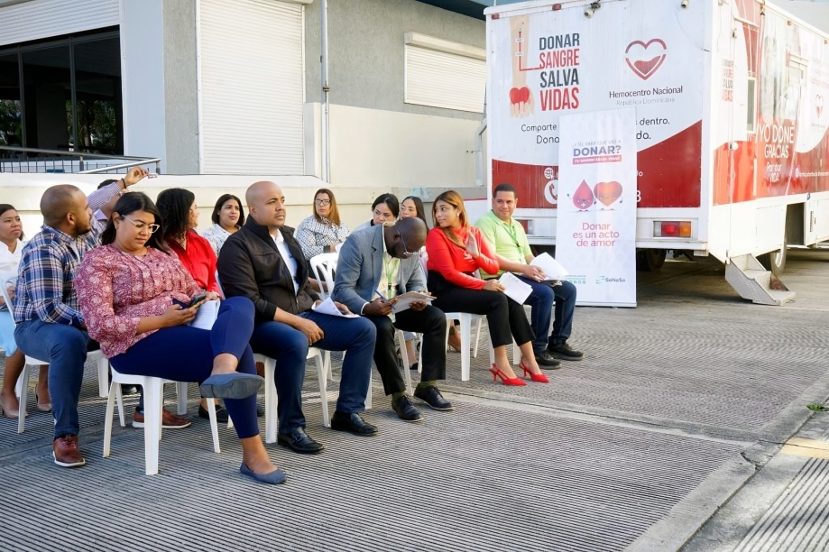 SeNaSa impulsa jornada de donación de sangre en colaboración con el Hemocentro Nacional SeNaSa impulsa jornada de donación de sangre en colaboración con el Hemocentro Nacional