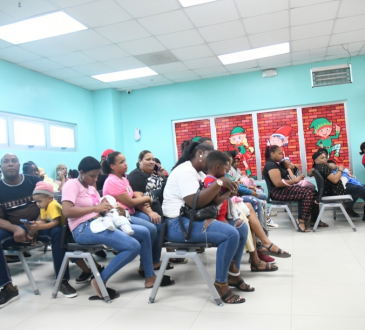 Incremento de casos gastrointestinales y Covid-19 en centros de salud de Santo Domingo