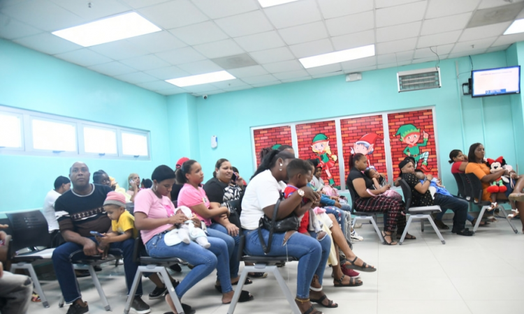 Incremento de casos gastrointestinales y Covid-19 en centros de salud de Santo Domingo