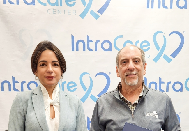 IntraCare Center y Caribbean Health Group firman acuerdo para fortalecer atención oncológica en el Caribe