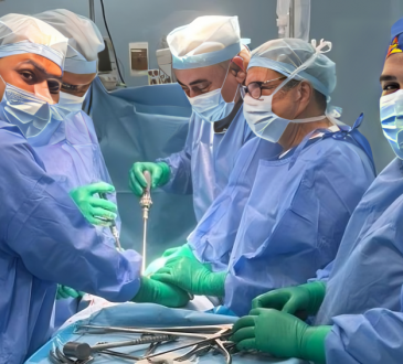 Centro Médico Bournigal realiza con éxito innovadoras cirugías de columna vertebral en Santo Domingo