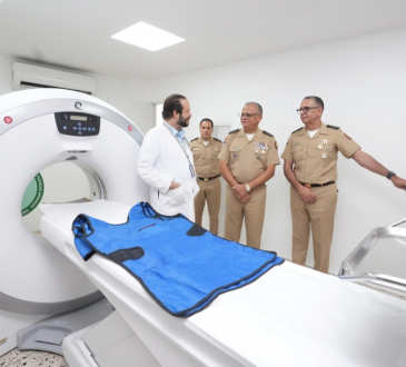 Hospital Universitario Docente Central de las FF.AA. amplía sus servicios con moderna área de gastroenterología y nuevo tomógrafo
