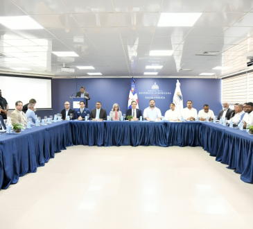 Gobierno implementa medidas estrictas para evitar intoxicaciones por plaguicidas en escuelas