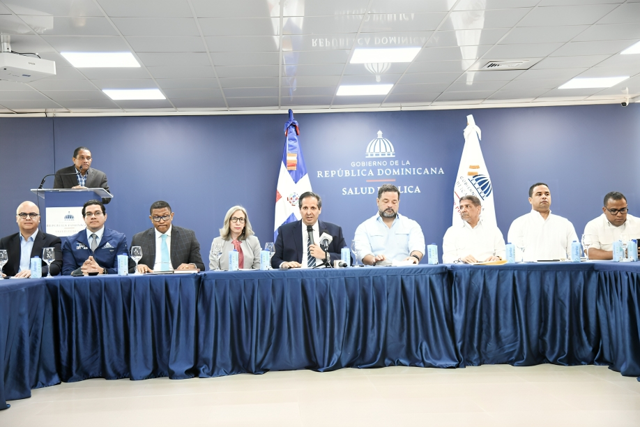 Gobierno implementa medidas estrictas para evitar intoxicaciones por plaguicidas en escuelas