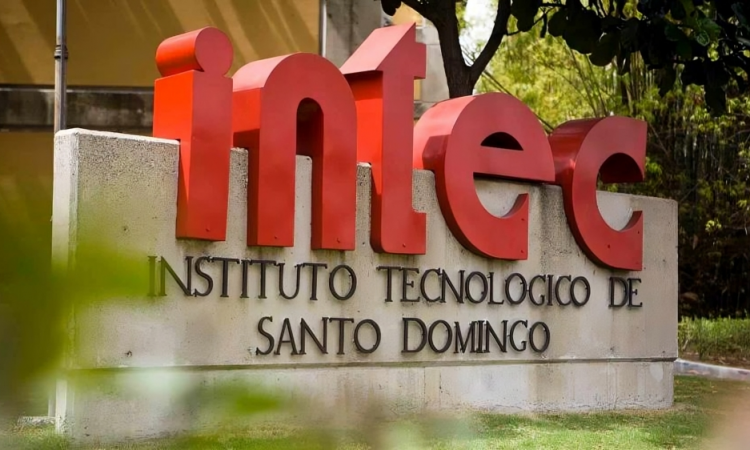 INTEC reduce costo del aval universitario para médicos residentes tras acuerdo con el CMD