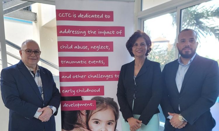 Psicólogos dominicanos podrán ejercer en EE.UU. gracias a alianza entre ASODOPSI y CCTC