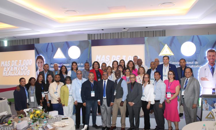Participación masiva de 42 Sociedades Médicas Especializadas en el Consejo Nacional de Sociedades Médicas Especializadas