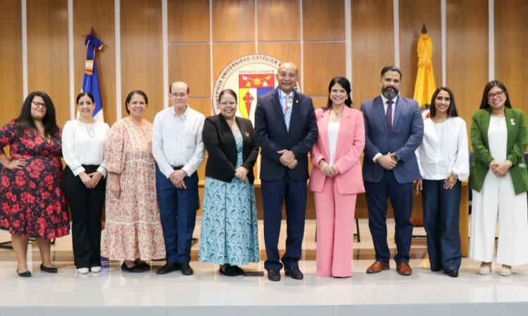 PUCMM y ADAPA conmemoran el Día Mundial de las Enfermedades Raras con el evento 'Un Diálogo por las Raras'