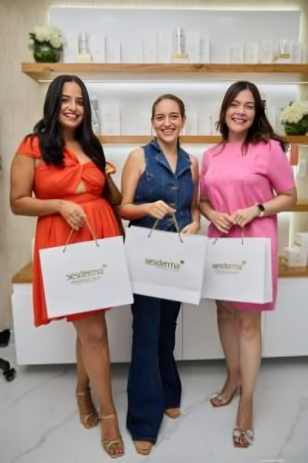 Sesderma revoluciona el cuidado del contorno de ojos con innovador aplicador de cerámica Sesderma revoluciona el cuidado del contorno de ojos con innovador aplicador de cerámica