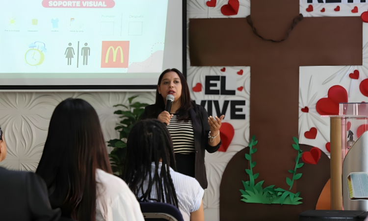Diversikids realiza taller sobre manejo de conductas desafiantes y prevención de crisis en niños con autismo