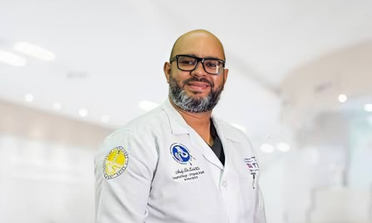 Dr. Andy De León representa a la SDOT en Jornada Científica Regional del Este 2025