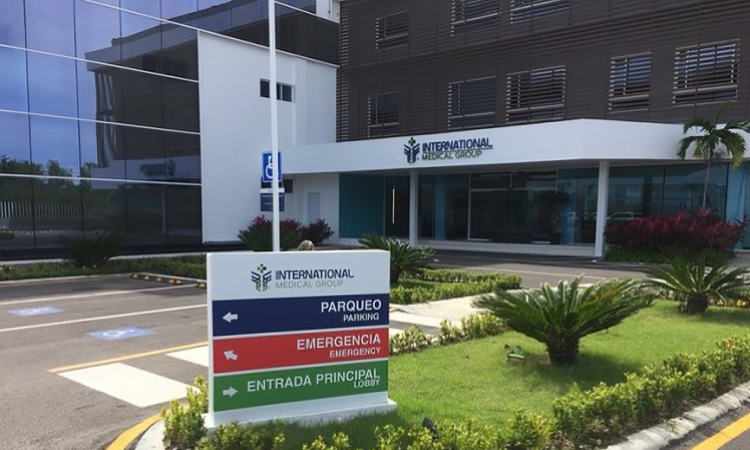 Hospital IMG en Bávaro cumple 8 años como referente en tecnología médica y turismo de salud