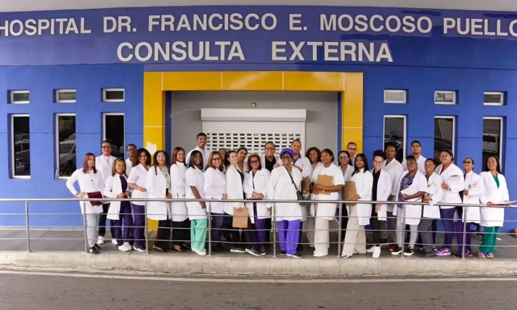 UASD y Hospital Moscoso Puello unen esfuerzos en jornada de acompañamiento psicológico