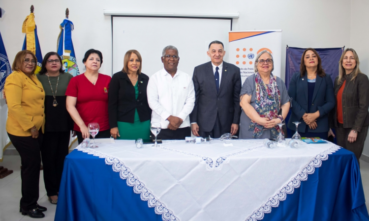 UASD, UNFPA y aliados impulsan modelo de atención materna respetuosa con formación docente de alto nivel