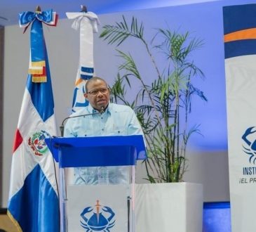 Instituto Oncológico Regional del Cibao celebra la graduación pionera de médicos oncólogos en la región norte