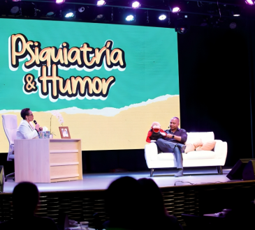 Éxito rotundo del evento 'Psiquiatría & Humor' con la Dra. Hichez y Liondy Ozoria