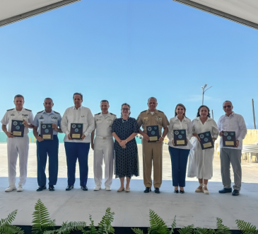 Buque hospital USNS Comfort llega a Puerto Plata para misión humanitaria