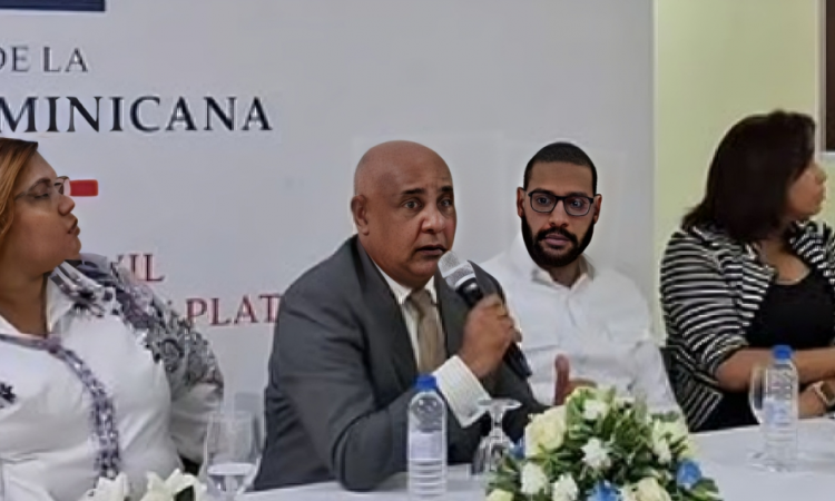 Hospital Dr. Ángel Contreras celebra 12 años con balance de logros y transparencia