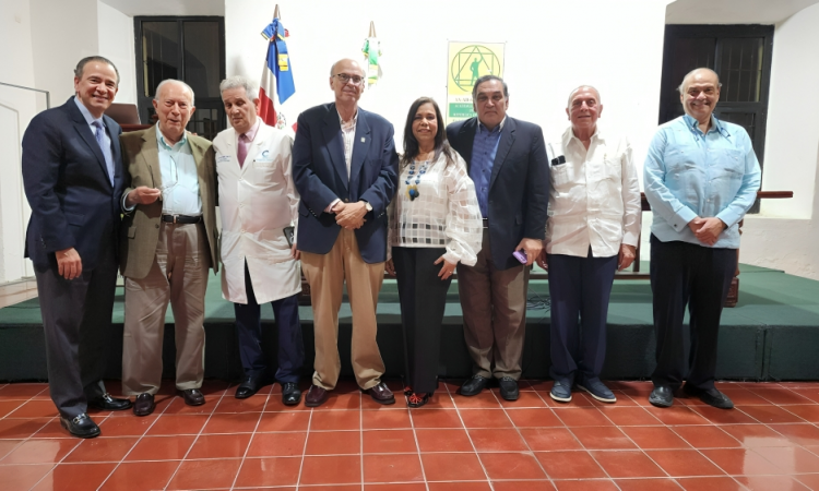 Academia de Ciencias analiza impacto de la Inteligencia Artificial en el sector salud Academia de Ciencias analiza impacto de la Inteligencia Artificial en el sector salud