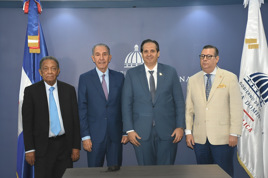 MESCyT y Ministerio de Salud establecen mecanismos para validar títulos extranjeros MESCyT y Ministerio de Salud establecen mecanismos para validar títulos extranjeros