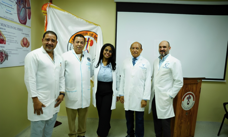 Moscoso Puello impulsa la salud masculina con masiva jornada urológica Moscoso Puello impulsa la salud masculina con masiva jornada urológica