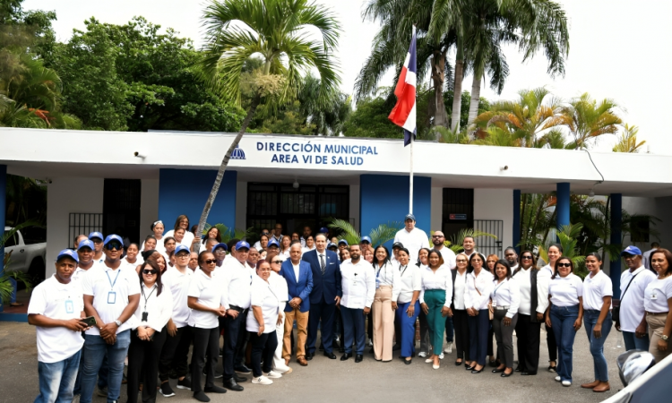 Ministro de Salud inicia recorrido nacional para evaluar y mejorar servicios sanitarios