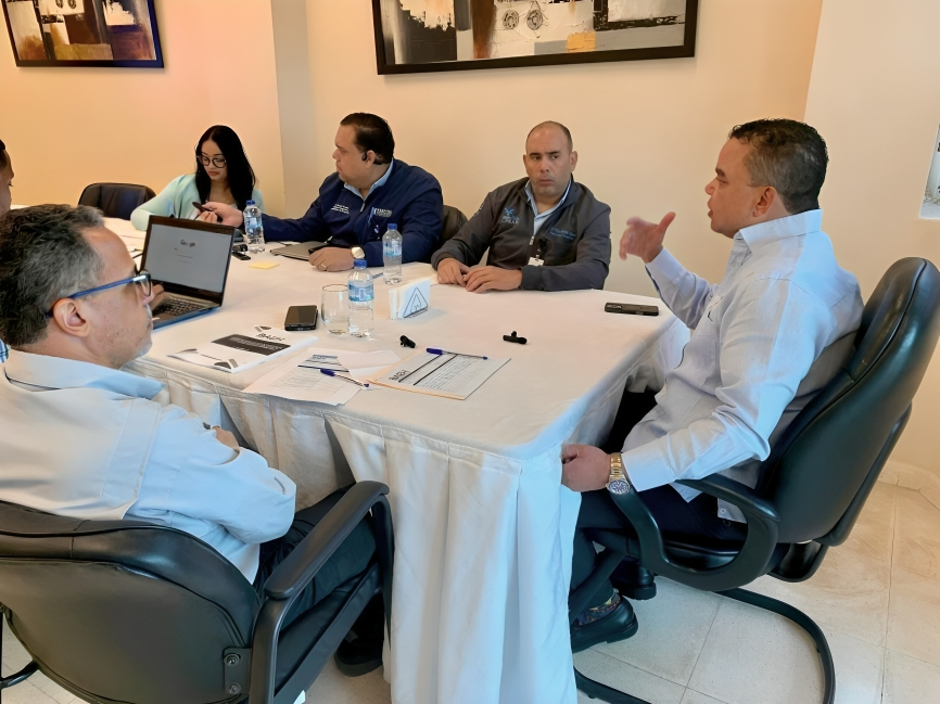 Hospital Ney Arias Lora y DAEH fortalecen coordinación para optimizar traslados de pacientes