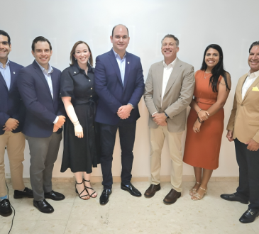 SDO juramenta nueva directiva con enfoque en fortalecimiento profesional y responsabilidad social