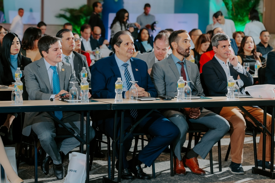 CEMDOE e INTEGRA celebran con éxito segunda edición de foro de salud