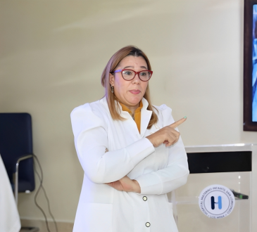 Hospital San Lorenzo de Los Mina capacita personal en manejo de emergencias obstétricas