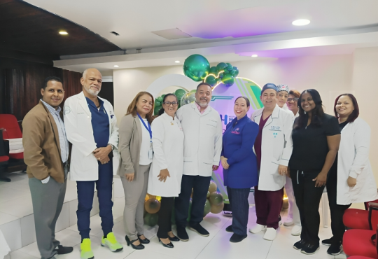 Hospital Moscoso Puello fortalece formación académica con incorporación de nuevos residentes