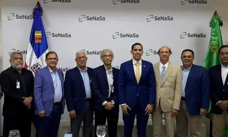 Andeclip y SeNaSa acuerdan colaboración para fortalecer pagos y servicios de salud