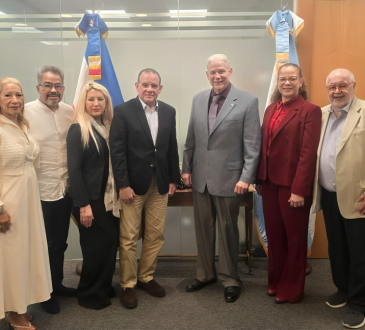 UCE fortalece lazos académicos con Argentina en visita a embajador dominicano Dr. Jorge Marte