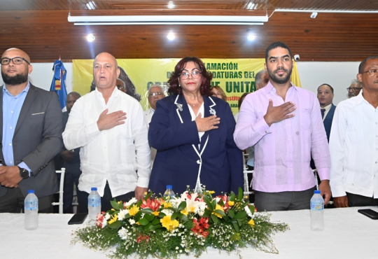 Doctora Yubelkis Aquino lanza candidatura a la presidencia del Colegio Médico