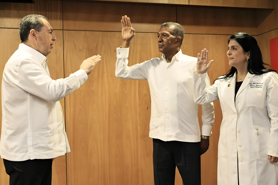 SNS juramenta nueva dirección para Hospital José Joaquín Puello