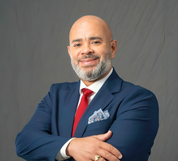 Dr. Andy De León Valenzuela formaliza candidatura a La Presidencia De La Sociedad Dominicana De Ortopedia Y Traumatología