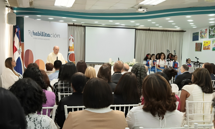 Rehabilitación celebra su 62 aniversario con misa en honor a su fundadora