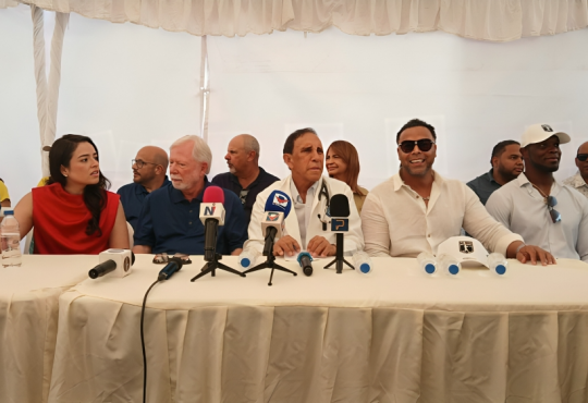 Wheelchair Foundation y Fundación Cruz Jiminián impactan a más de mil familias con donación de sillas de ruedas