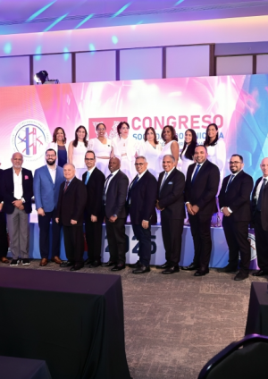 50 % de la población dominicana podría padecer várices, según experto internacional