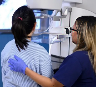 Mes de Concientización: MSK destaca necesidad de evaluar densidad mamaria para prevenir cáncer