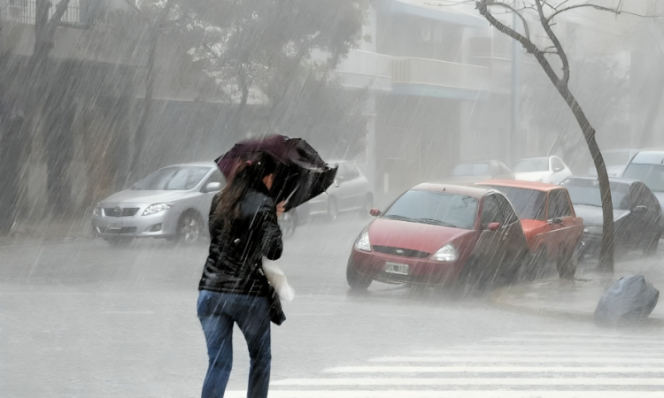 COE mantiene 11 provincias y DN en alerta roja por tormenta tropical Melissa COE mantiene 11 provincias y DN en alerta roja por tormenta tropical Melissa