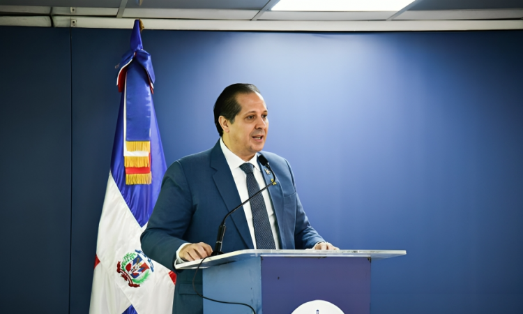 Ministro de Salud asegura que no hay casos de cólera en RD; se refuerzan medidas preventivas Ministro de Salud asegura que no hay casos de cólera en RD; se refuerzan medidas preventivas