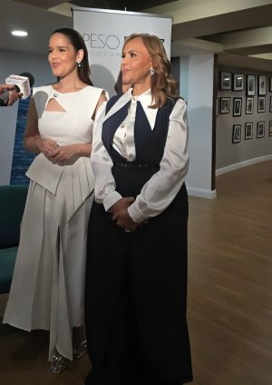 Libro "El Peso Feliz" propone nuevo enfoque contra la pandemia de obesidad juvenil