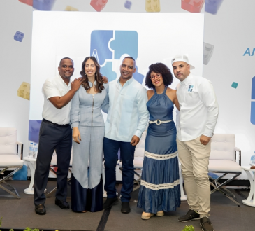 Expertas internacionales Miriam Inkenbrandt y Ángela Tejeda participan en conversatorio de Azul Podcast sobre autismo en República Dominicana