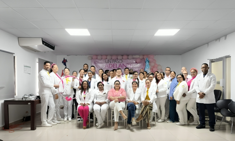 Hospital Alejandro Cabral ofrece mamografías gratuitas para detección temprana de cáncer de mama Hospital Alejandro Cabral ofrece mamografías gratuitas para detección temprana de cáncer de mama