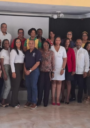 Dr. Roberto Nina destaca importancia del tamizaje prenatal para prevenir morbilidad neonatal