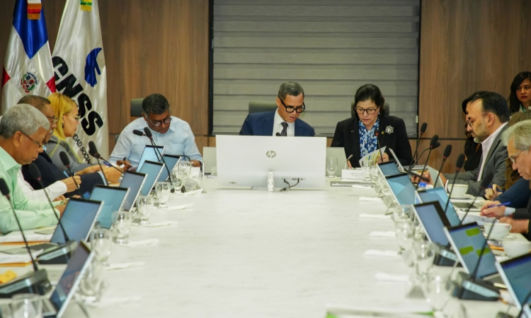 CNSS aprueba per cápita diferenciado para priorizar población vulnerable en Seguro Familiar de Salud