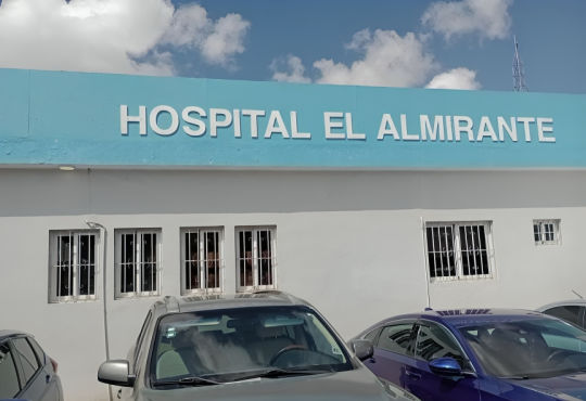 Tensión en Hospital El Almirante: médicos y comunidad exigen mejoras laborales y fin al "abuso de poder"